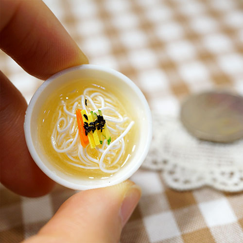 ��ǰ�̹���